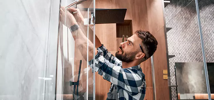 Replace Shower Doors with Frameless East Chicago